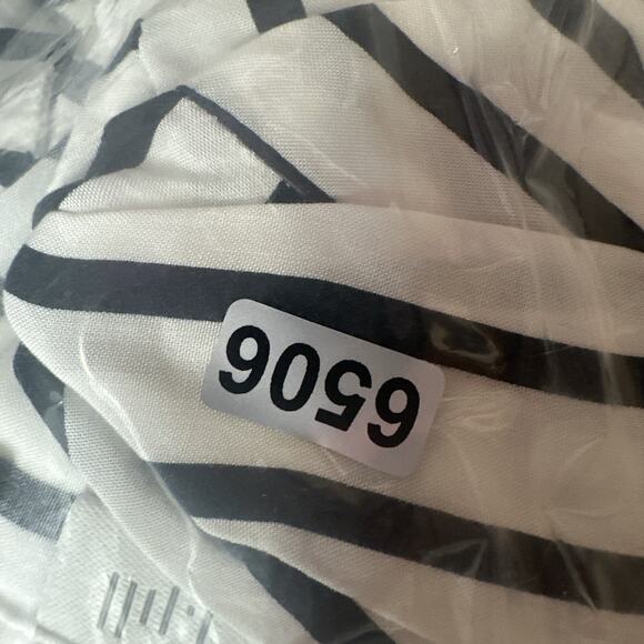 J Jill Top Shirt Womens Large Black White Strip Button Tunic Rayon Office Career - Picture 10 of 10